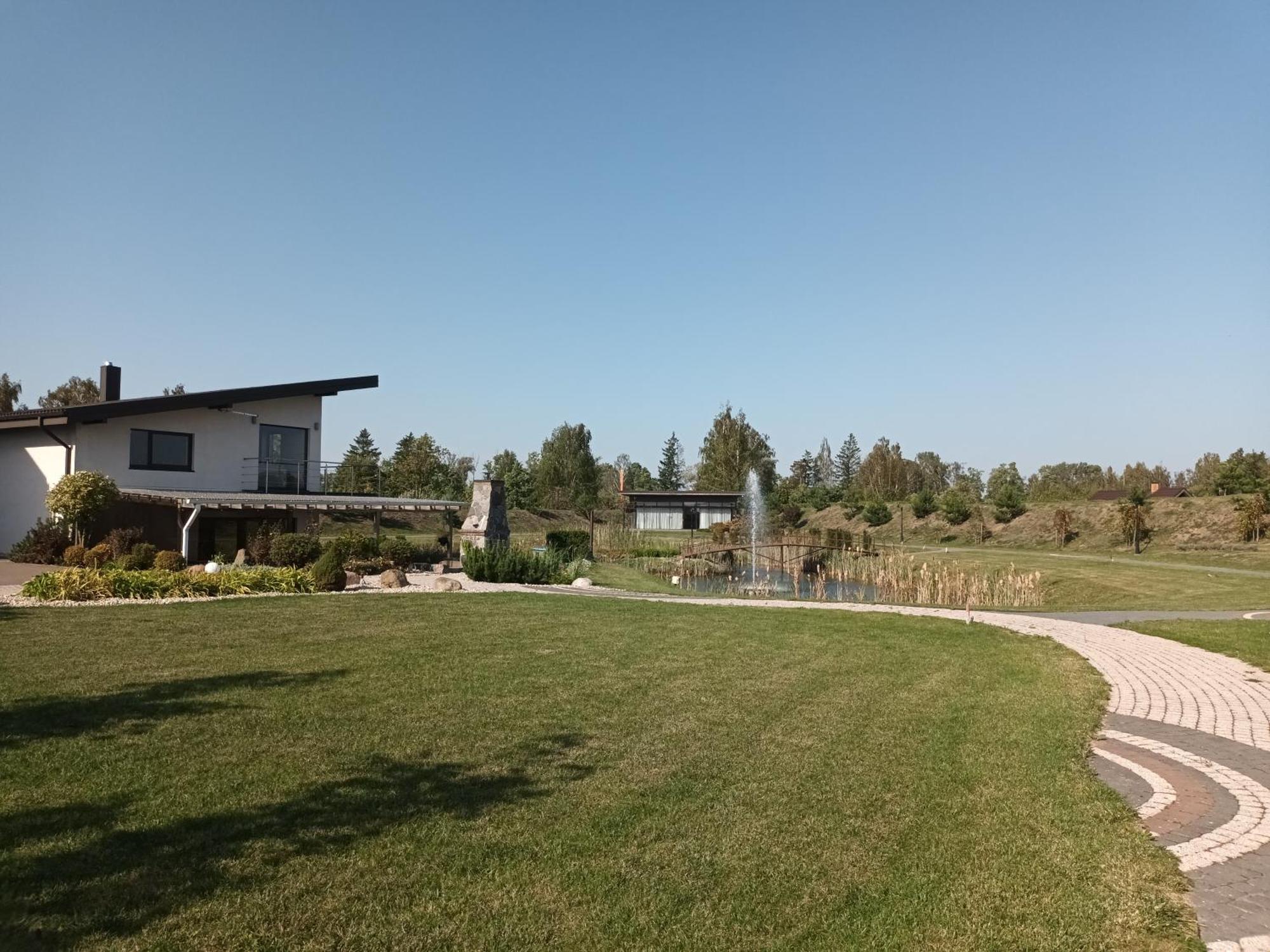 Rezidencija Grizulo Ratai Guest House Sasnava Bagian luar foto