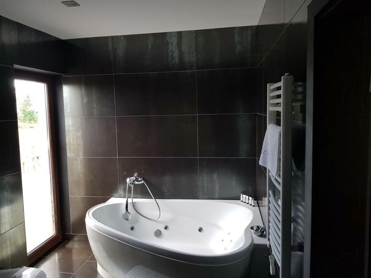 Rezidencija Grizulo Ratai Guest House Sasnava Bagian luar foto