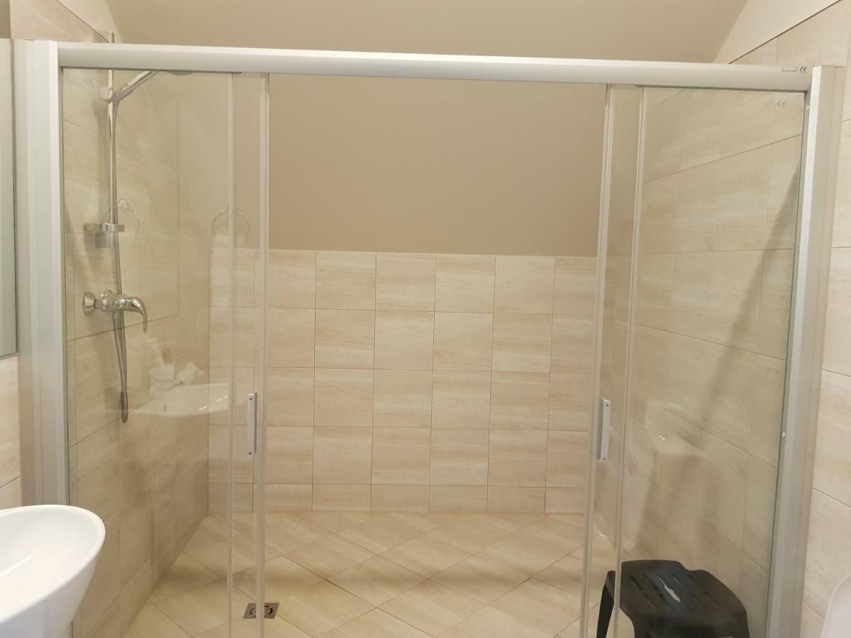 Rezidencija Grizulo Ratai Guest House Sasnava Bagian luar foto