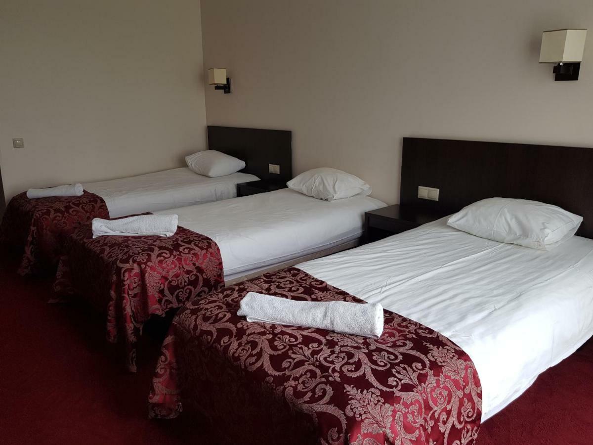 Rezidencija Grizulo Ratai Guest House Sasnava Bagian luar foto