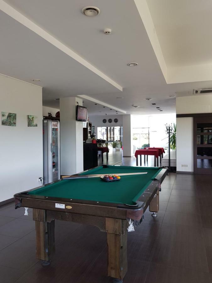Rezidencija Grizulo Ratai Guest House Sasnava Bagian luar foto